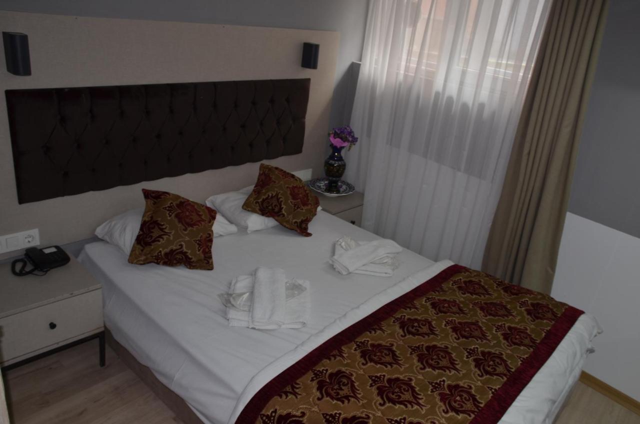 The Lola Hotel Istanbul Exterior photo